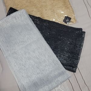 Infinity scarfs in gold, black & silver